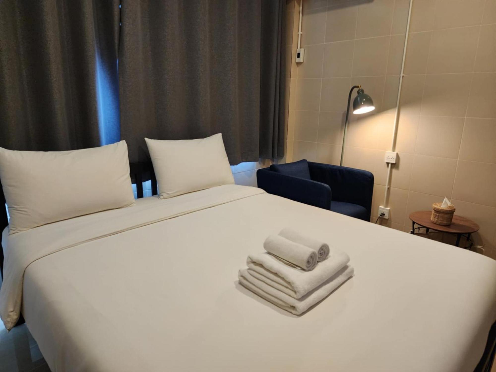 Lo-Ha Guest House, Contactless Check-In Bangkok Exterior photo